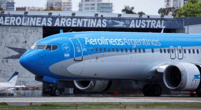 El Gobierno recortará por decreto las horas de descanso y los días de vacaciones de los pilotos